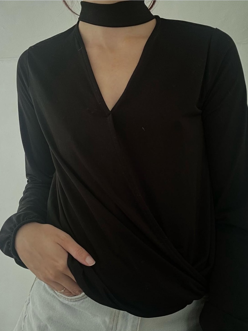 Black Long-Sleeve V-Neck Top - Picture 1 of 1